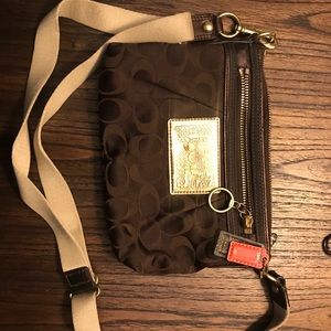 Coach cross over bag